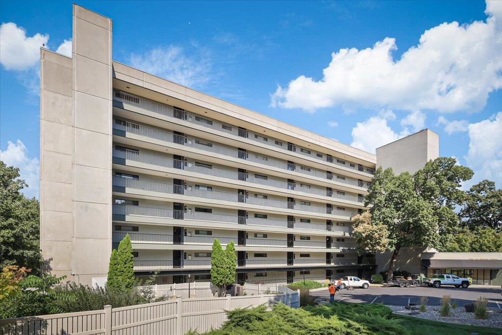 700 W 7th Ave - Photo 11