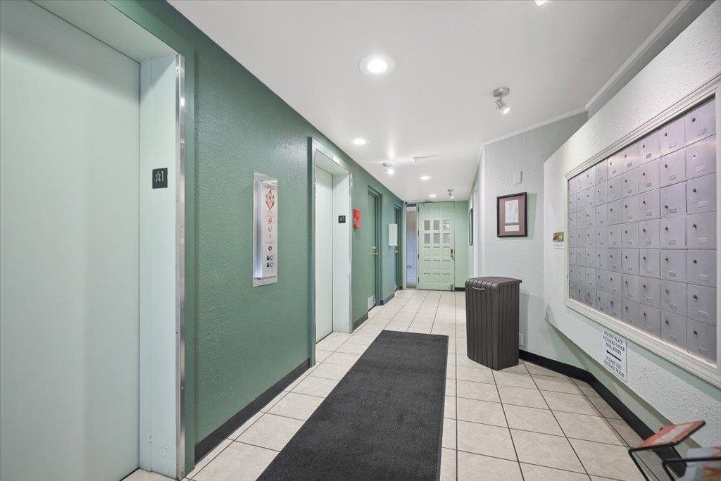 700 W 7th Ave - Photo 14