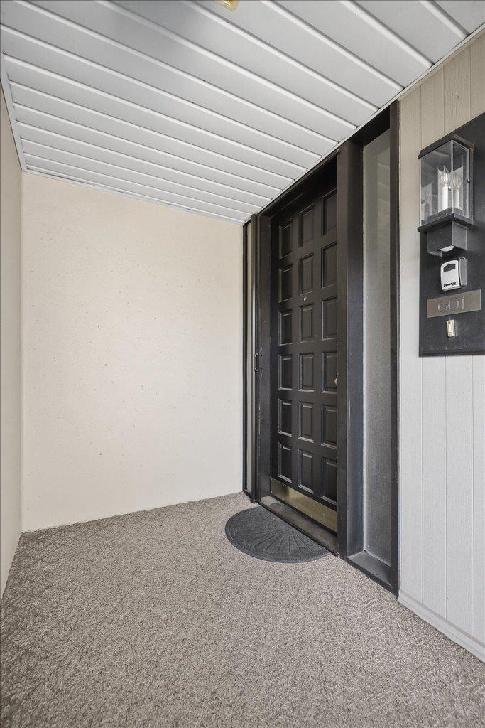 700 W 7th Ave - Photo 15