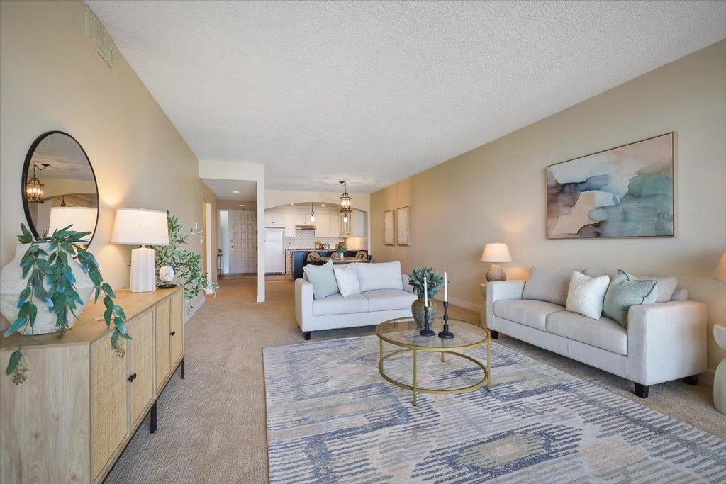 700 W 7th Ave - Photo 17