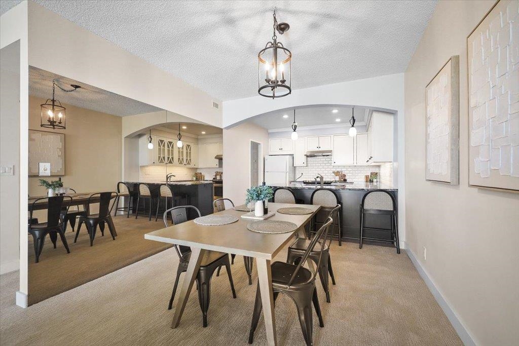 700 W 7th Ave - Photo 4