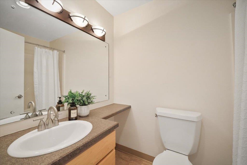 700 W 7th Ave - Photo 26