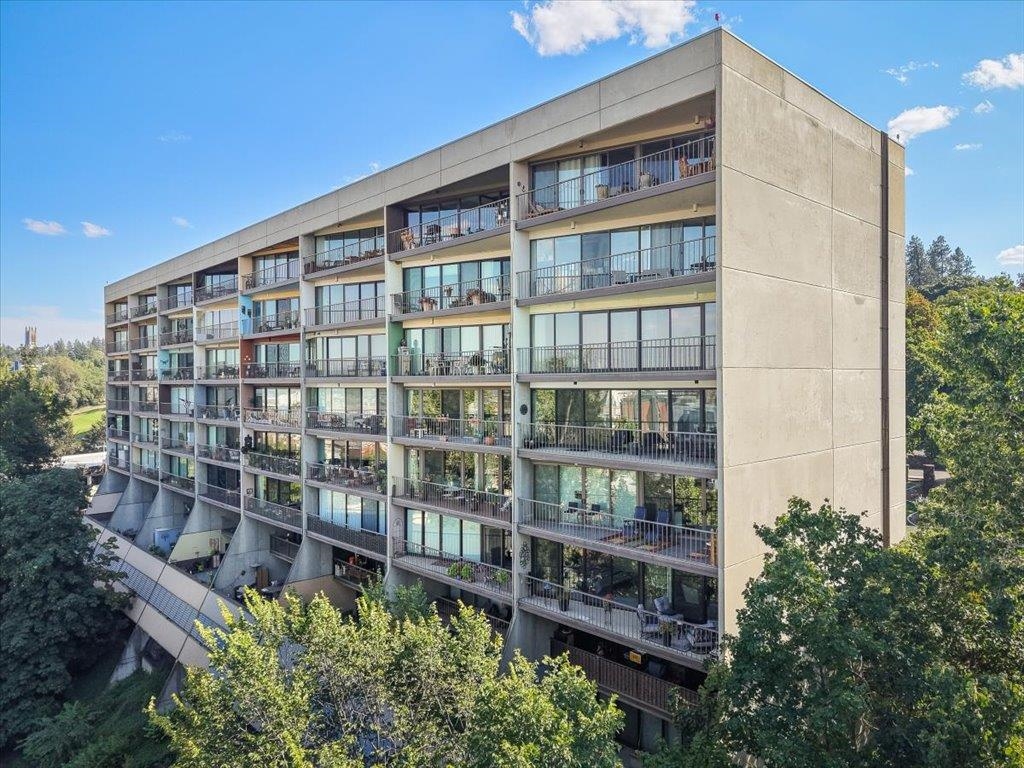 700 W 7th Ave - Photo 35
