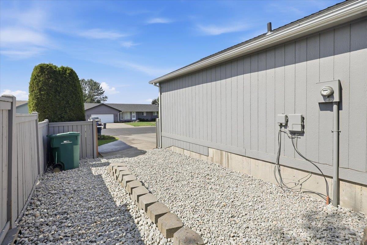 6011 S Julia Ct - Photo 35