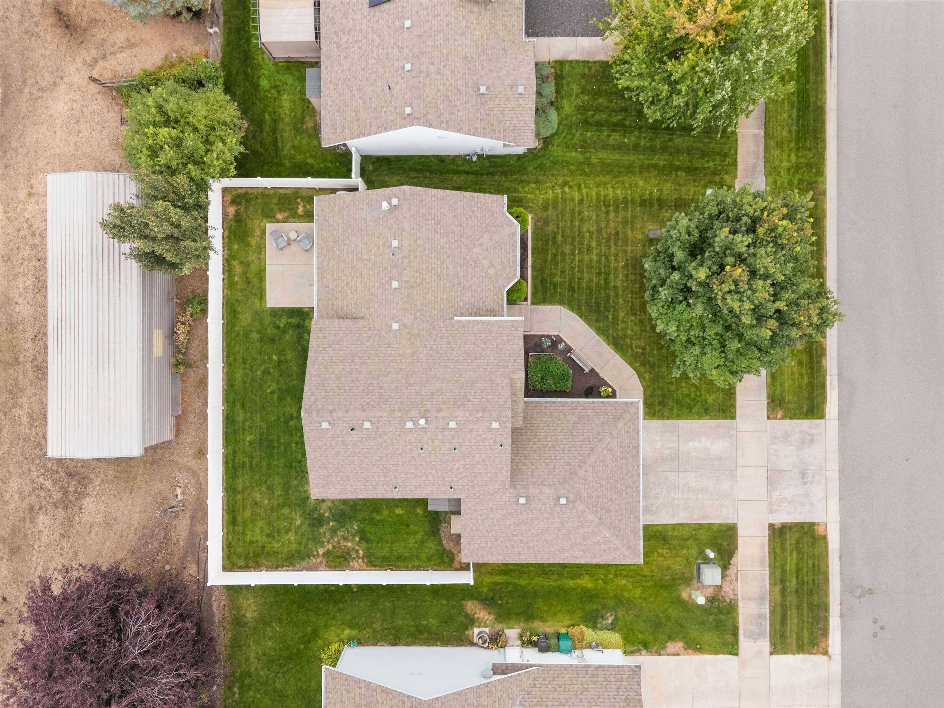2020 N Tschirley Rd - Photo 40