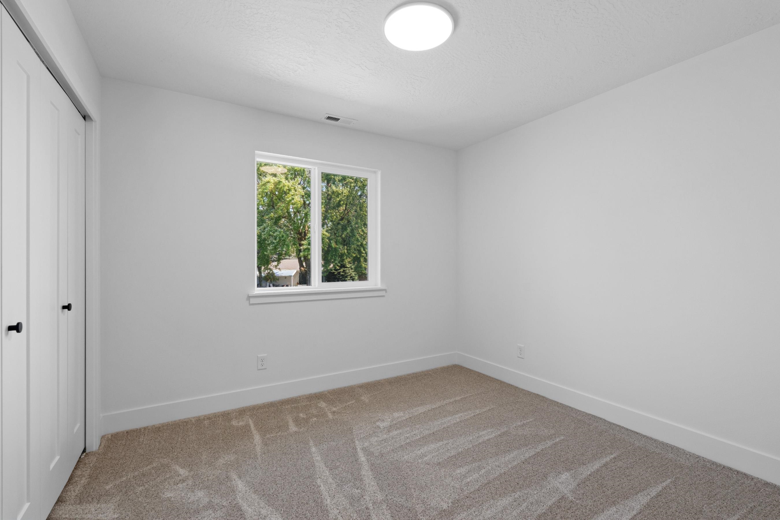 504 N Moen Ln - Photo 27