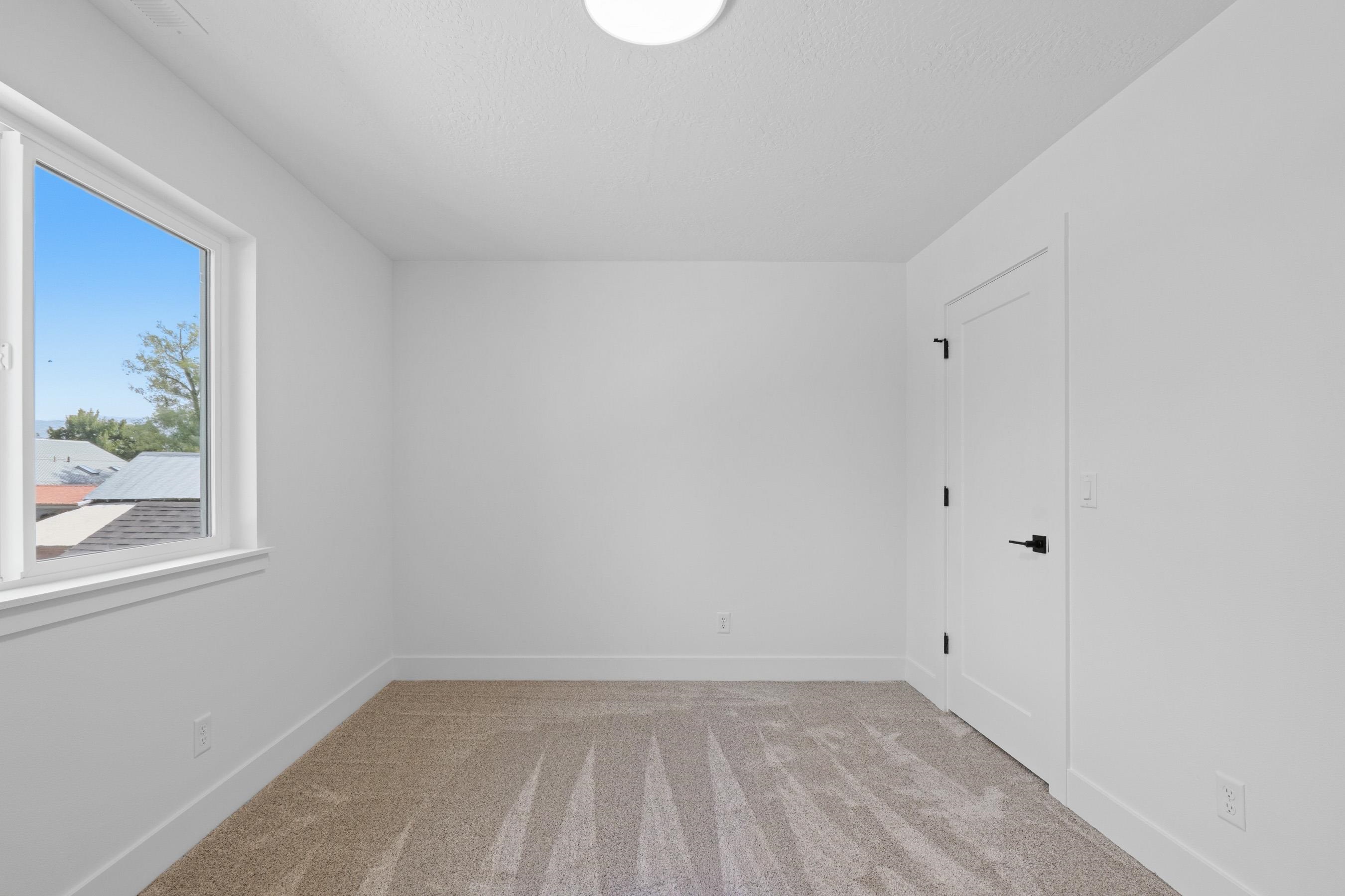 504 N Moen Ln - Photo 29