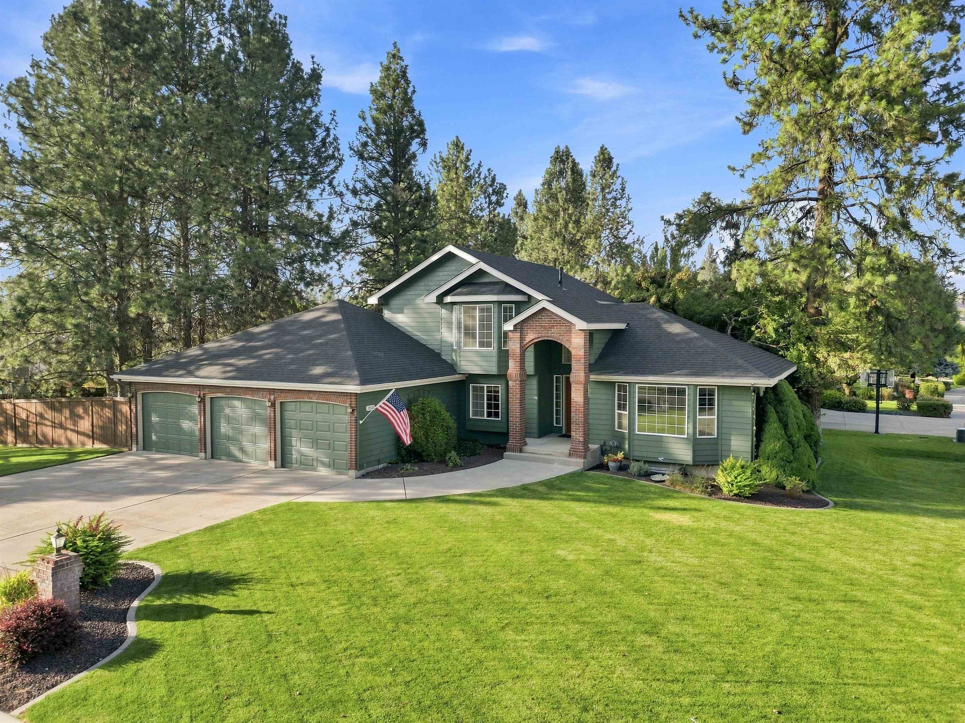 1010 E Metler Dr - Photo 1