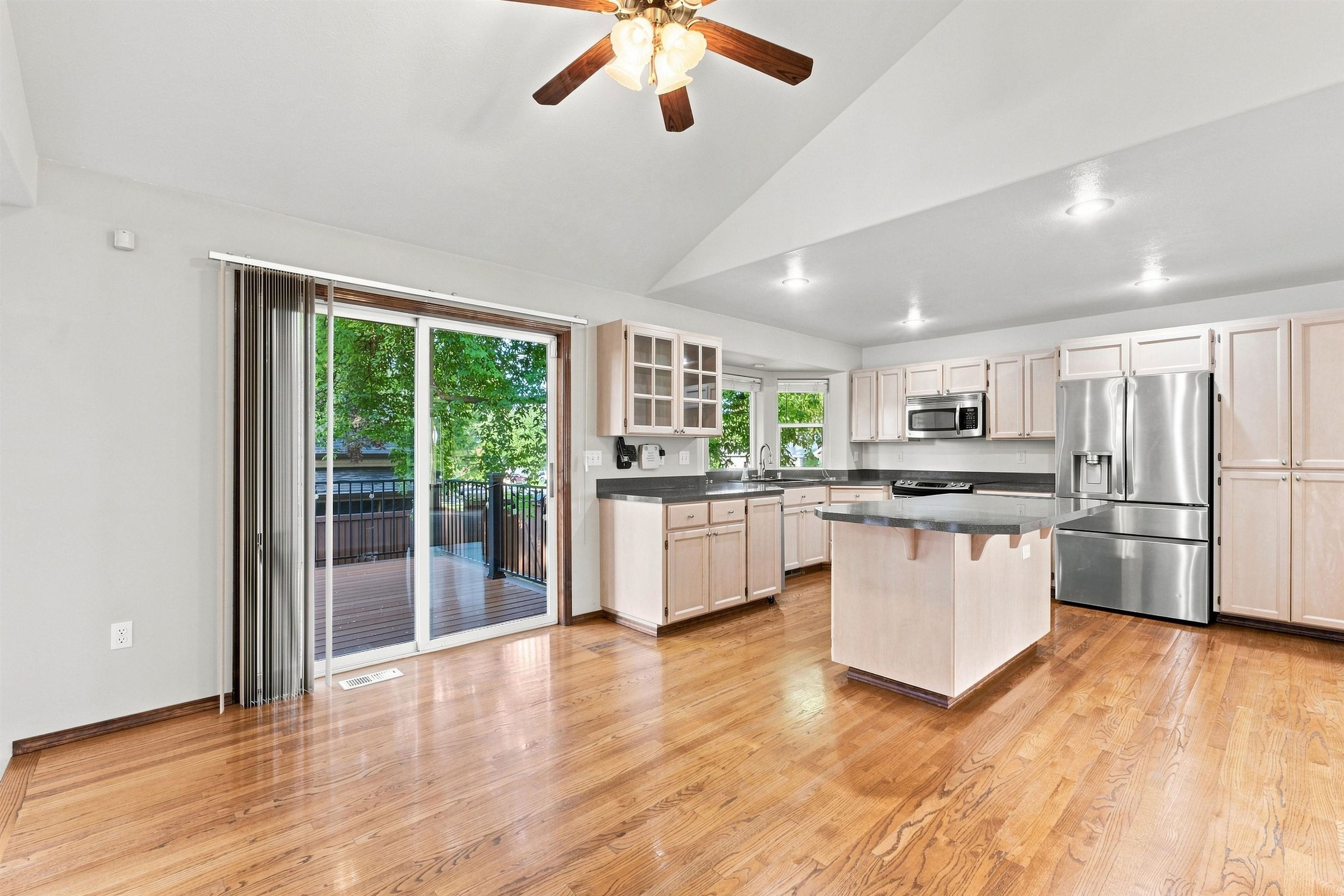 1010 E Metler Dr - Photo 18