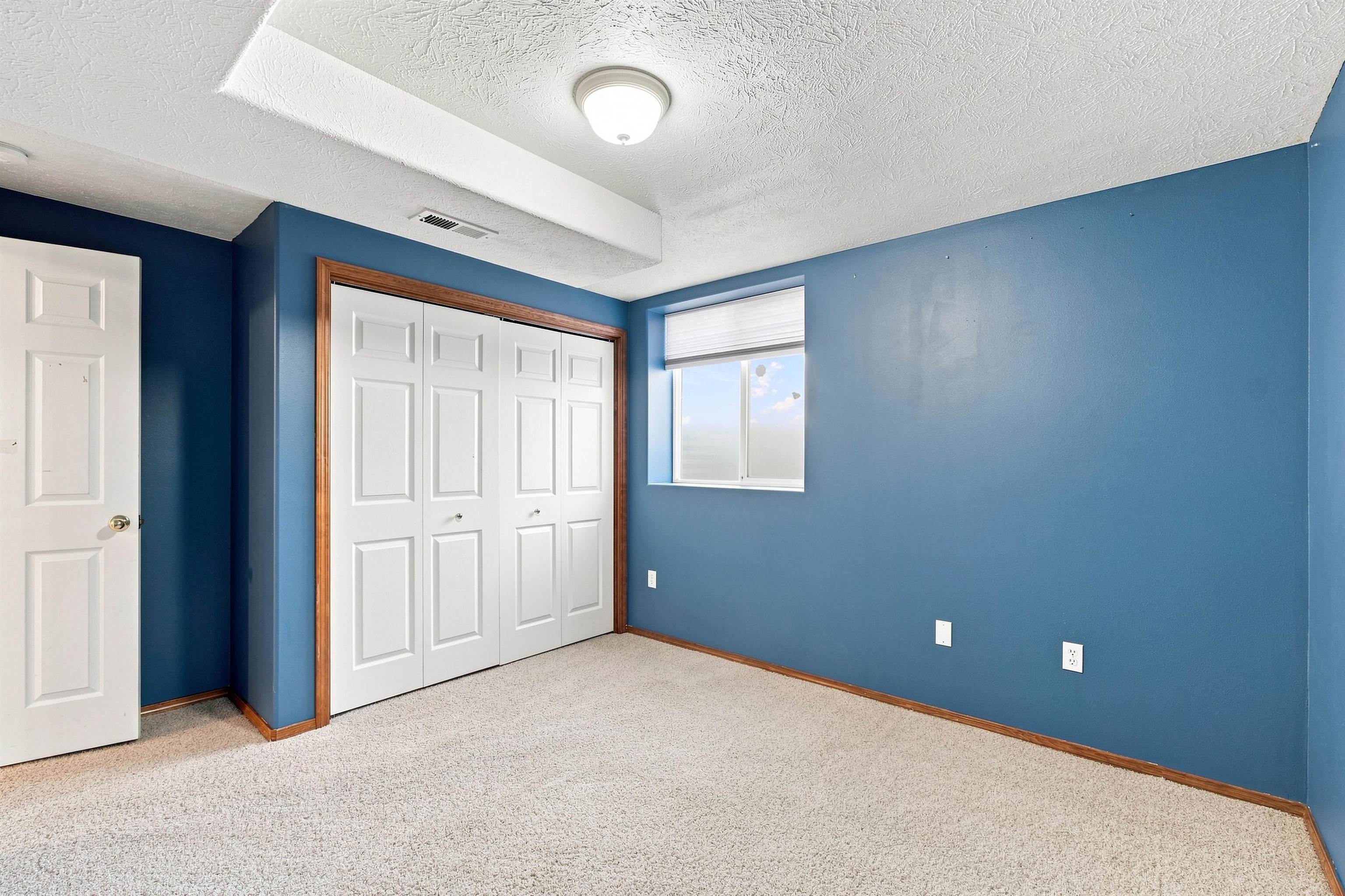 1010 E Metler Dr - Photo 32