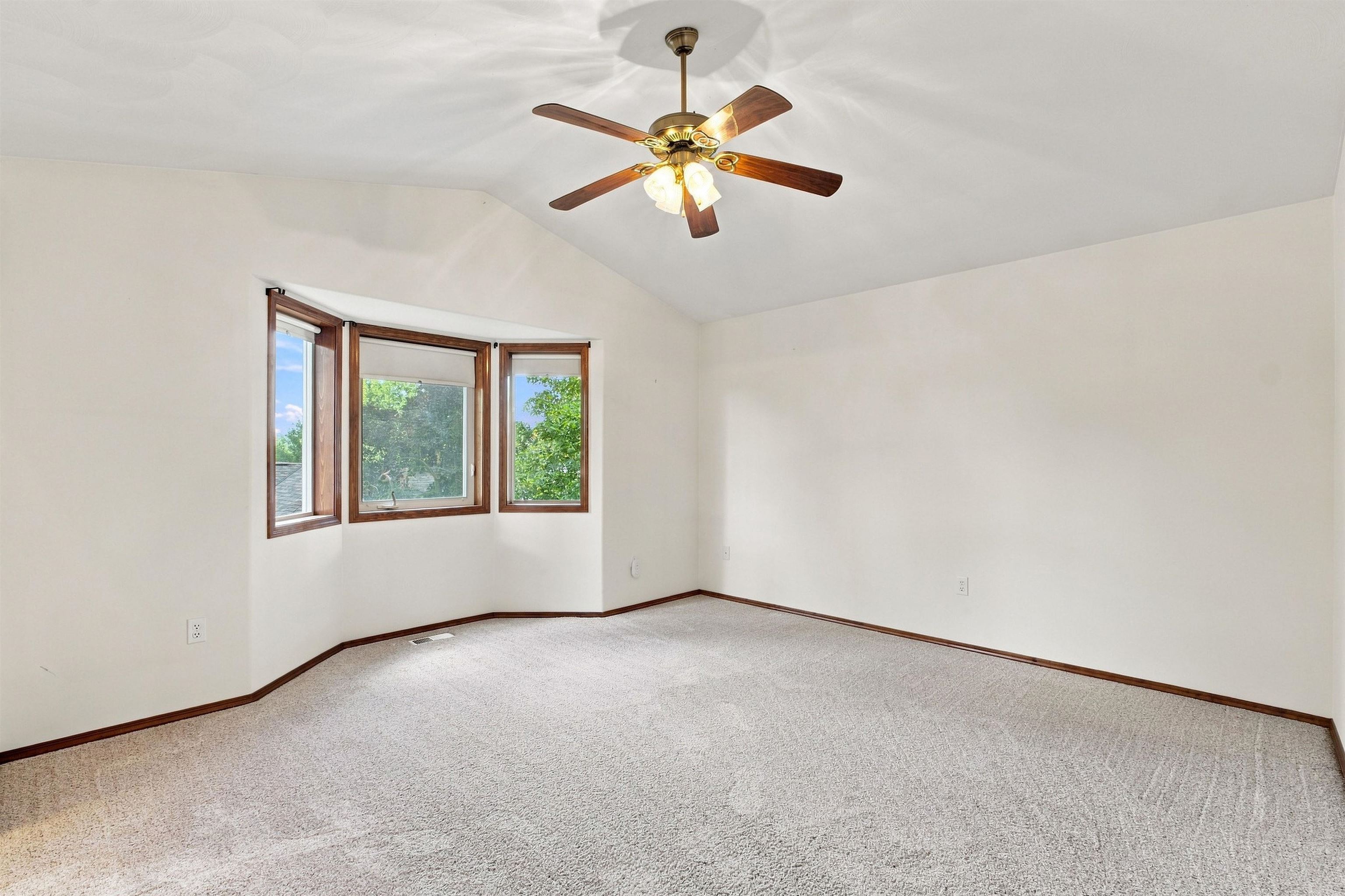 1010 E Metler Dr - Photo 39