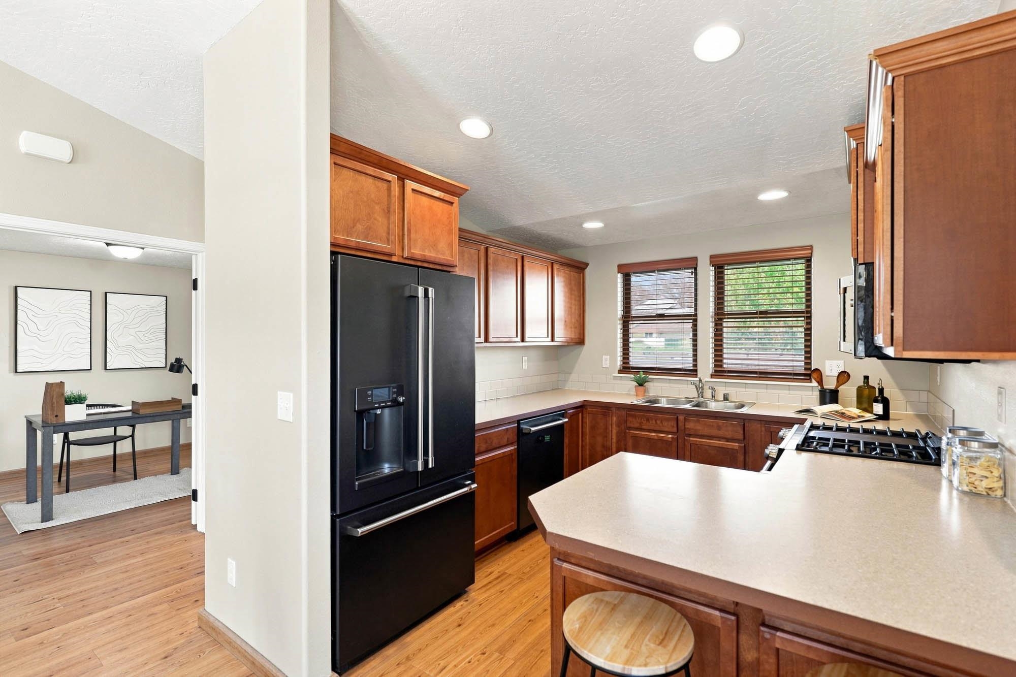19028 E Mountain View Ave - Photo 9