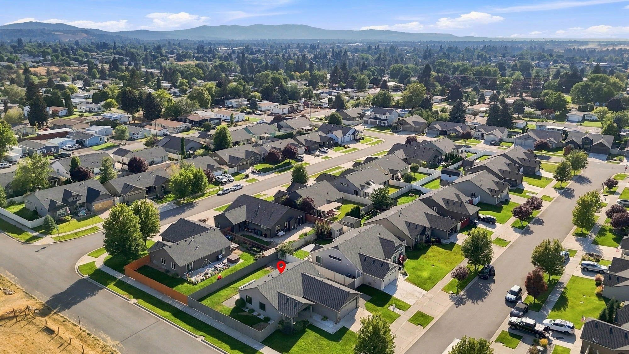 19028 E Mountain View Ave - Photo 29