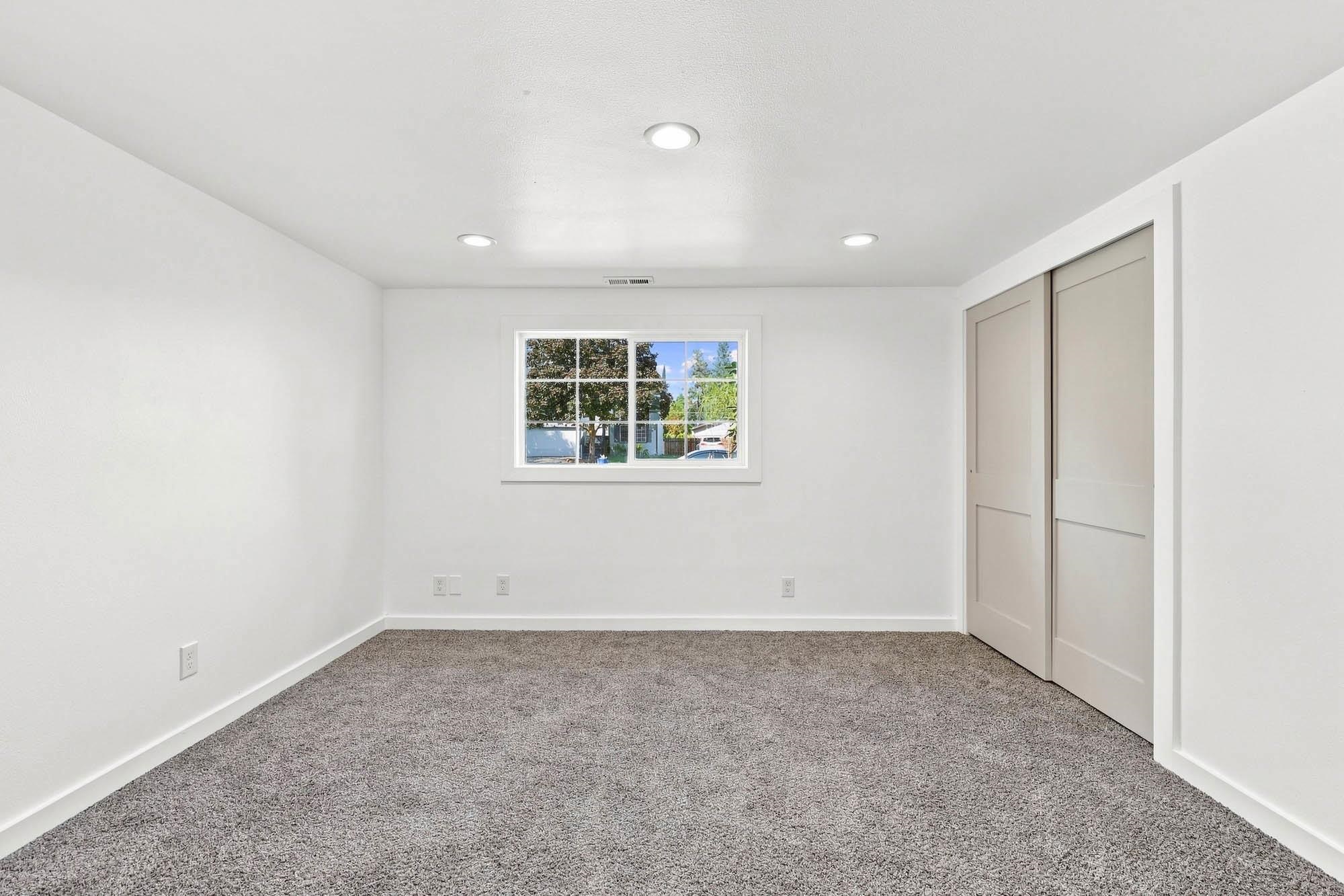 3136 E 32ND Ave - Photo 13