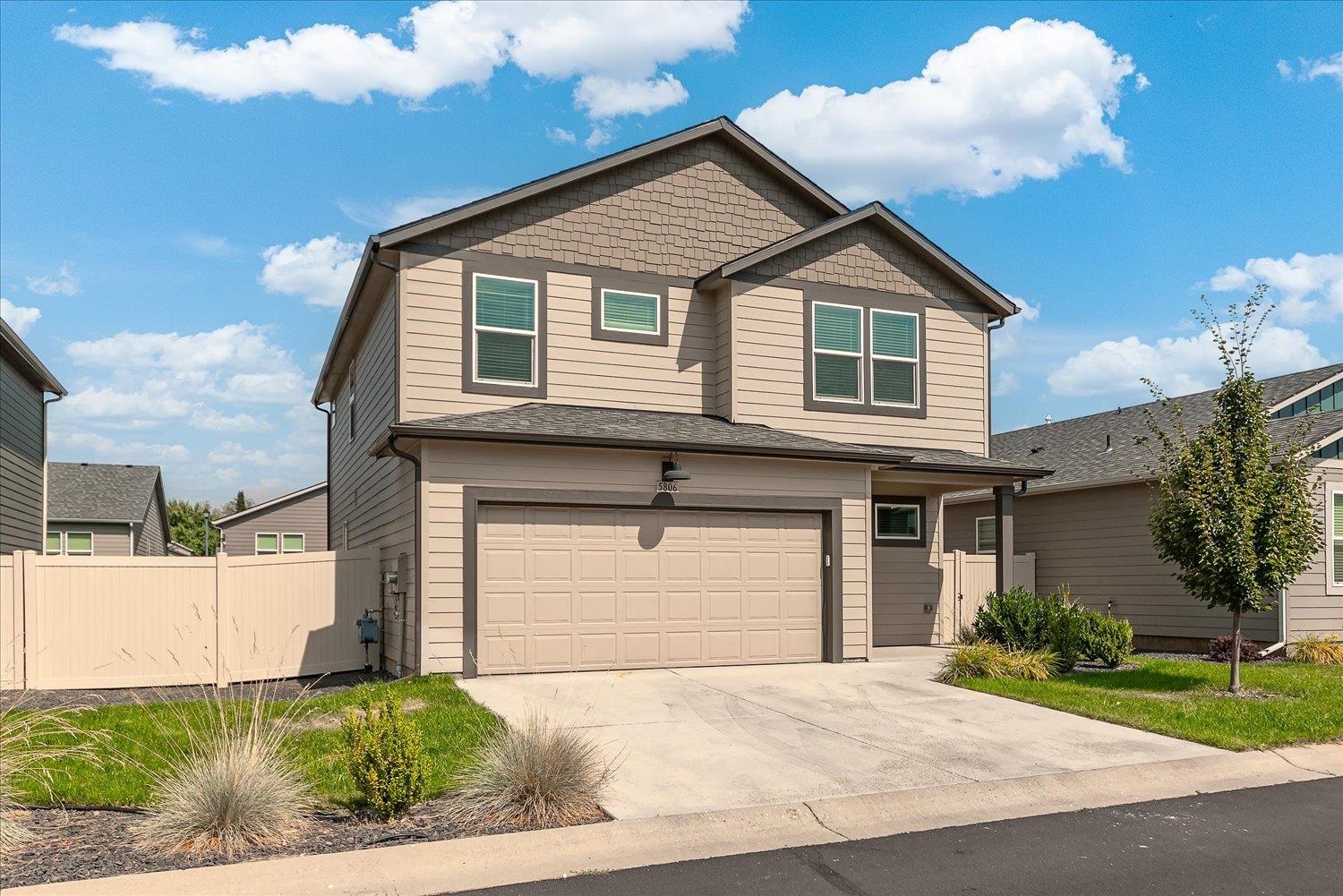 5806 W Morgantown Ln - Photo 2
