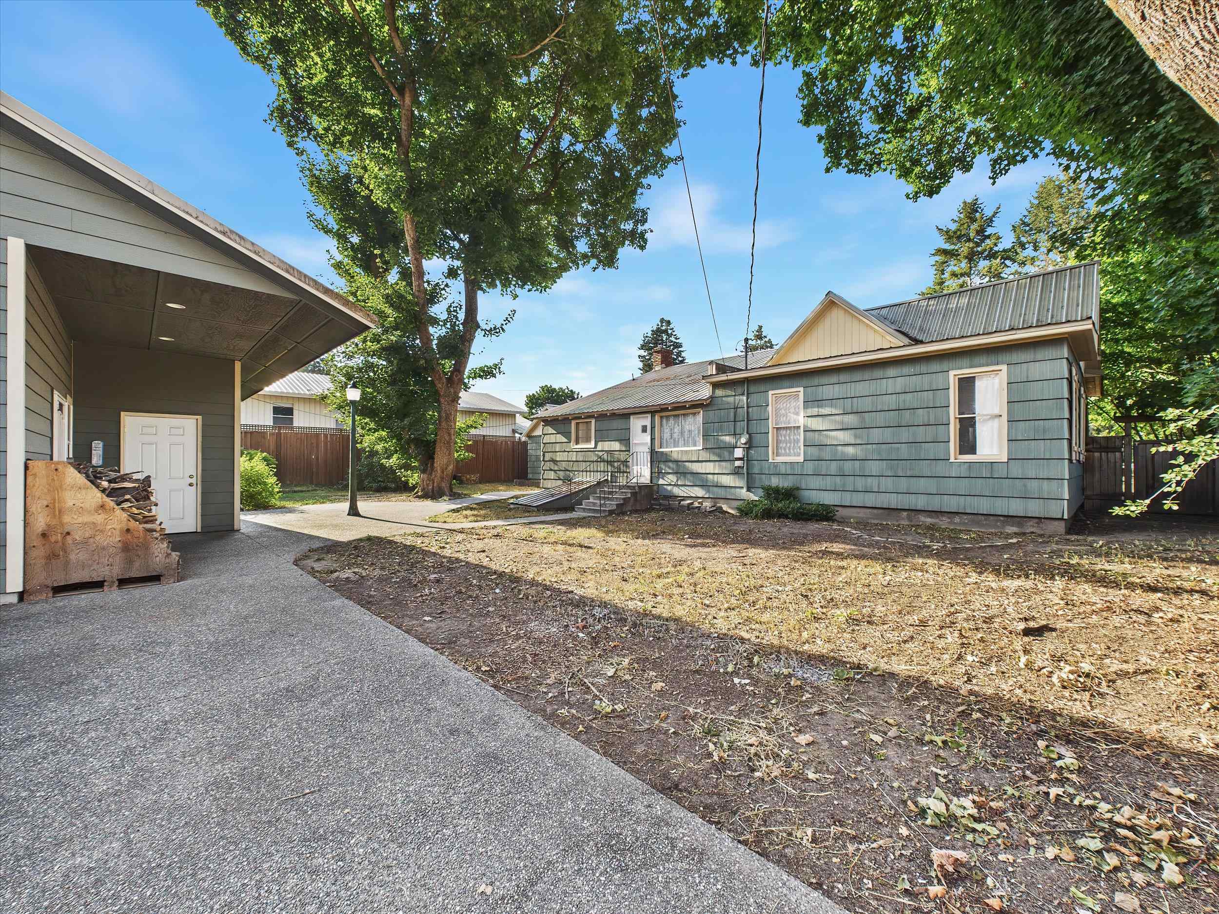 303 W Colville Ave - Photo 35