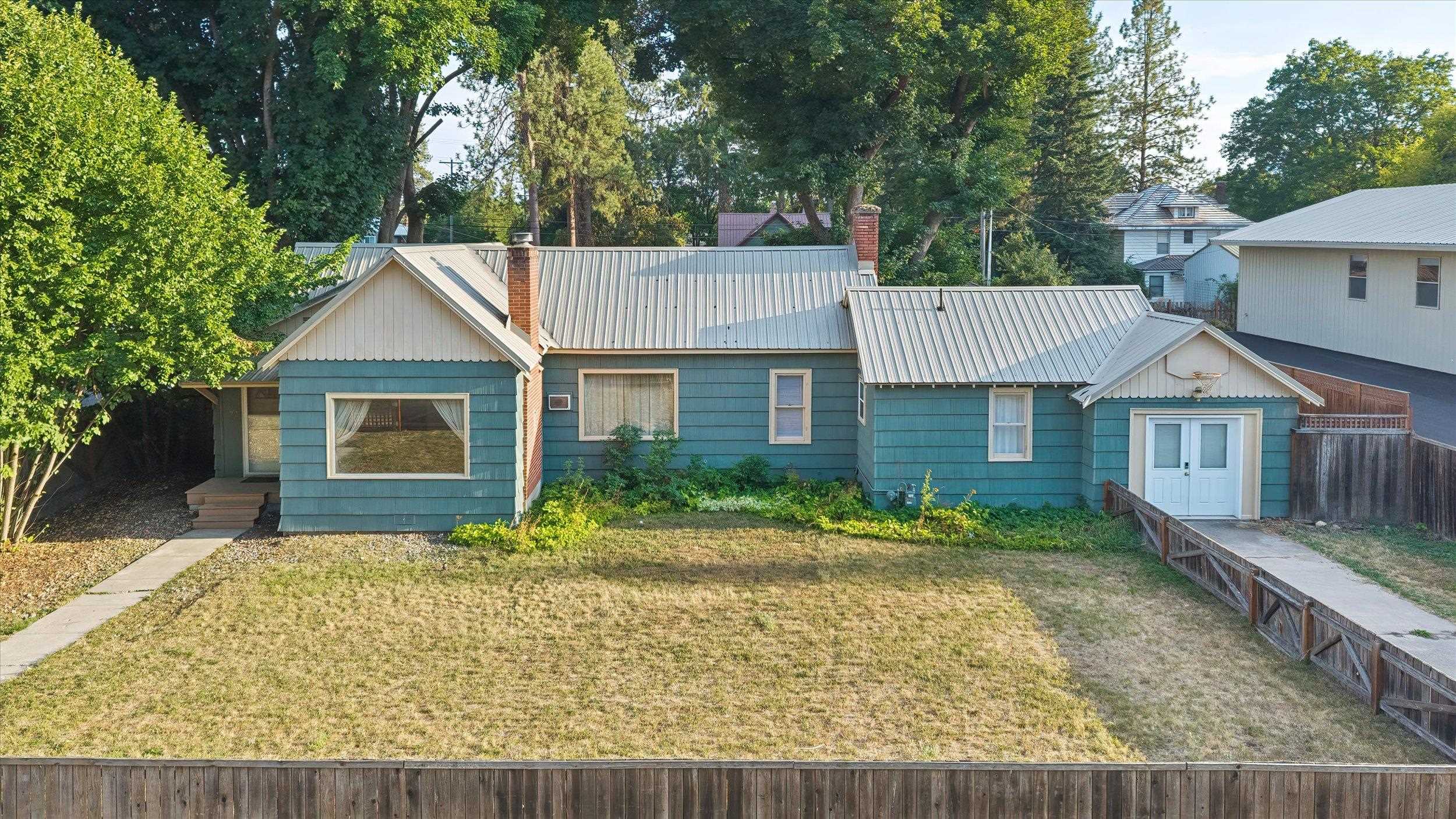 303 W Colville Ave - Photo 47