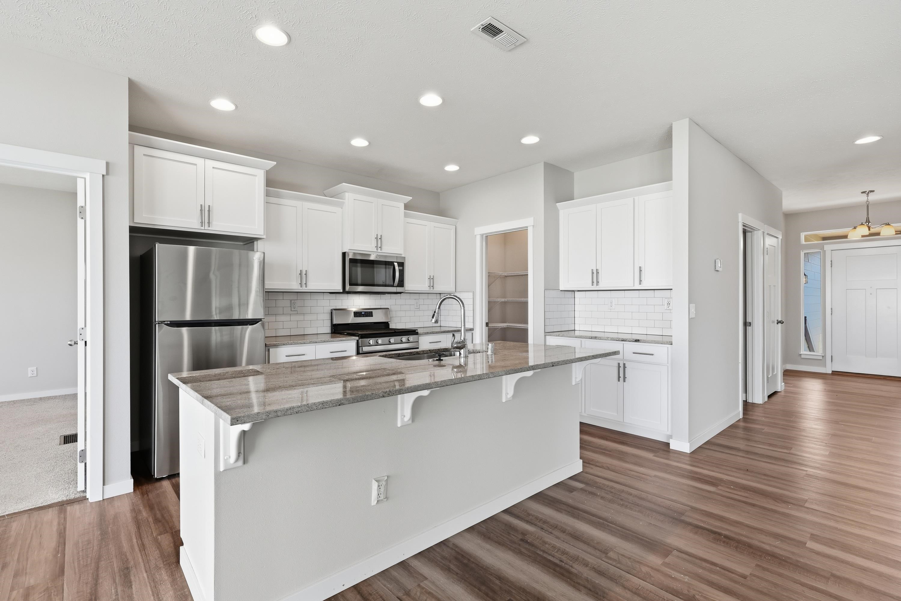 8411 N Summerhill Ln - Photo 5