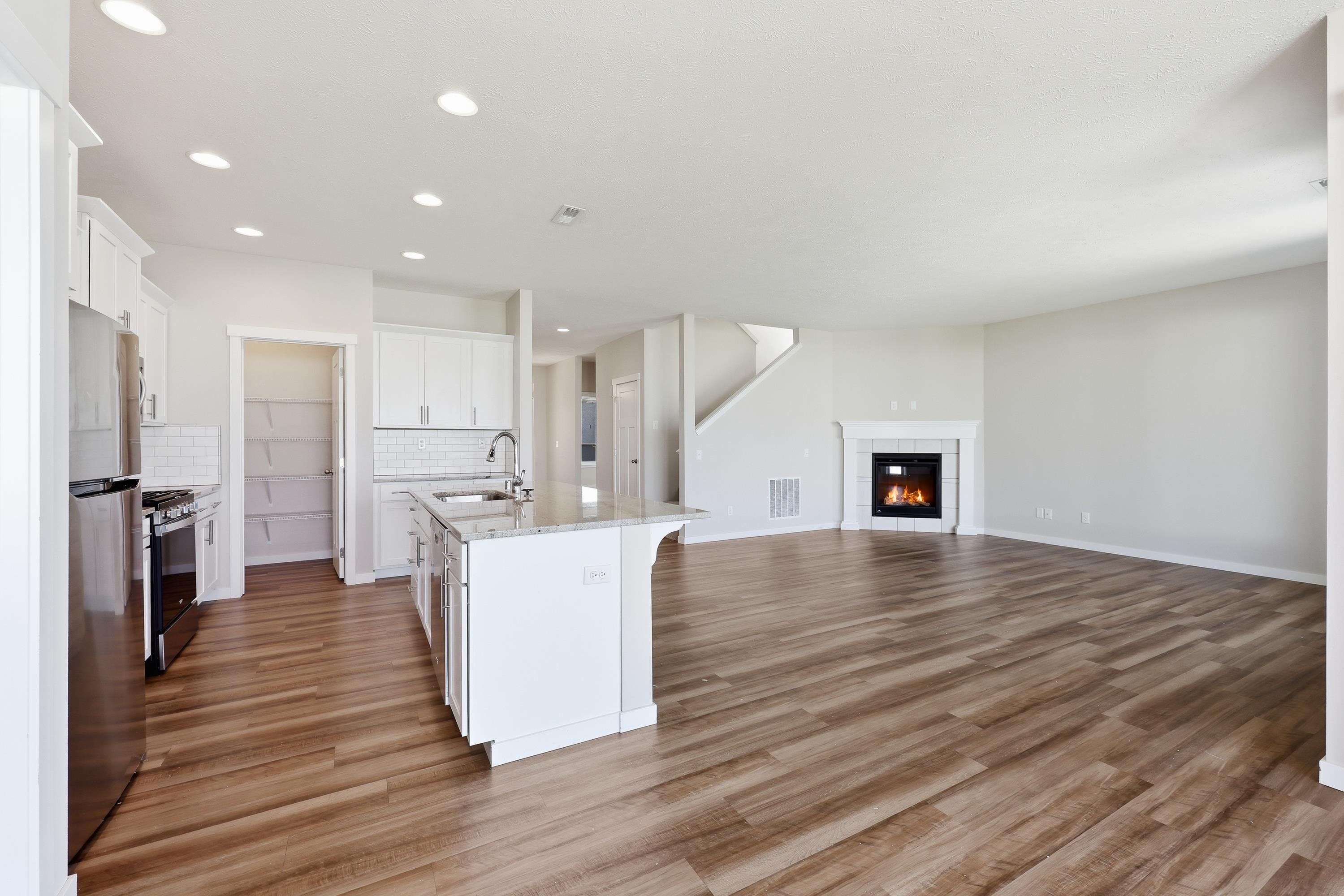 8411 N Summerhill Ln - Photo 7