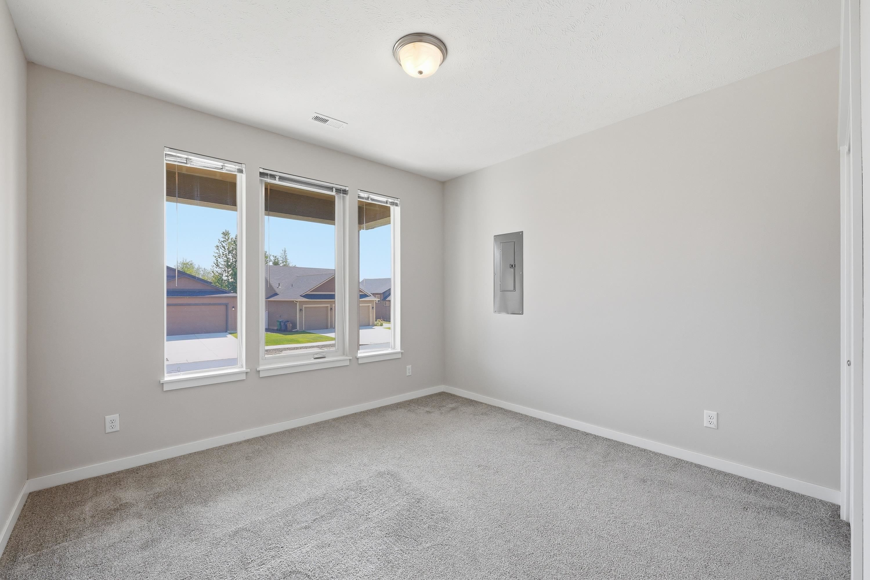 8411 N Summerhill Ln - Photo 11