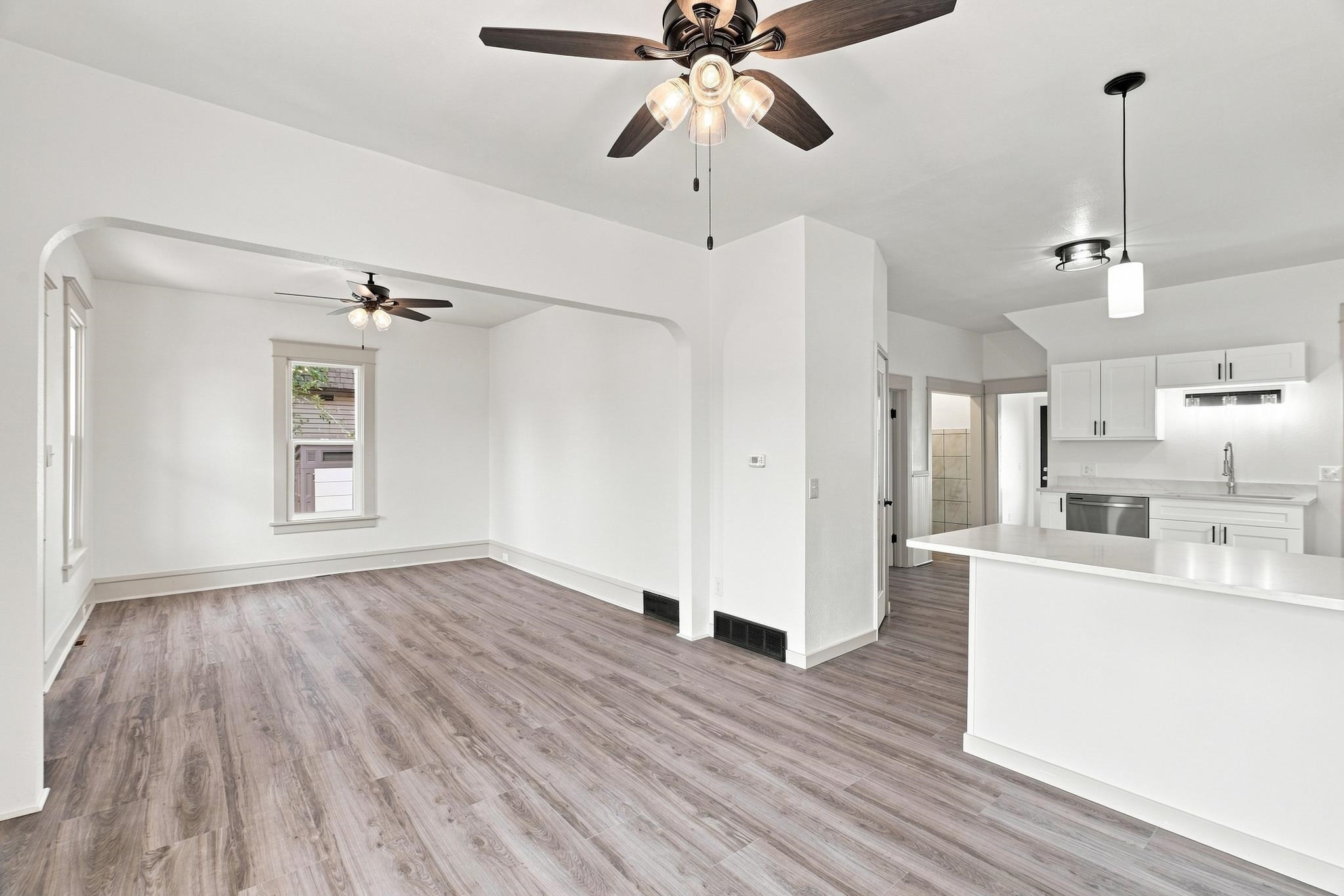318 W Knox Ave - Photo 11