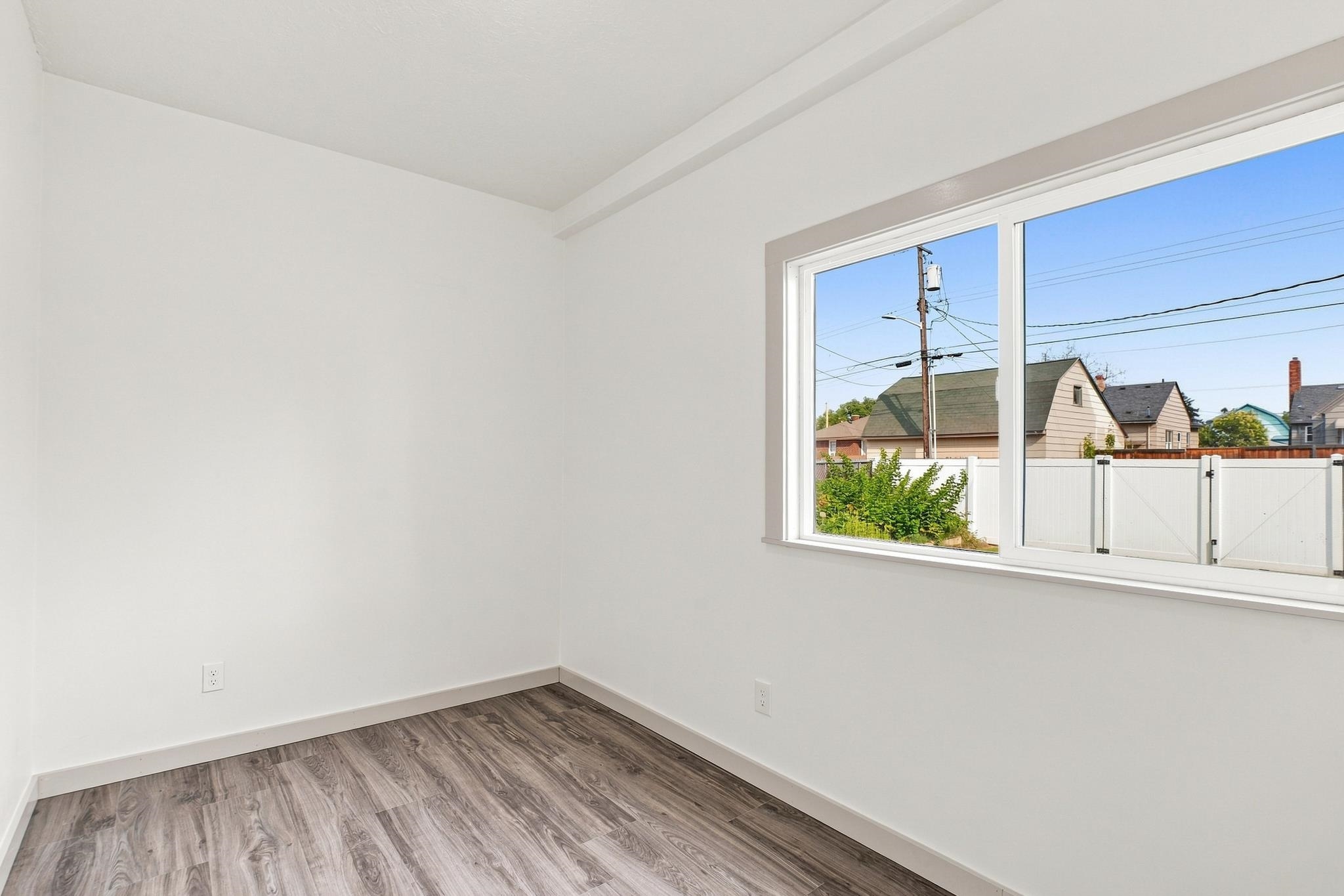 318 W Knox Ave - Photo 16