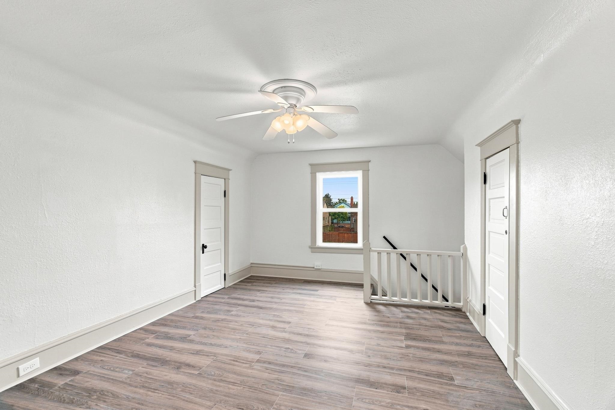318 W Knox Ave - Photo 17