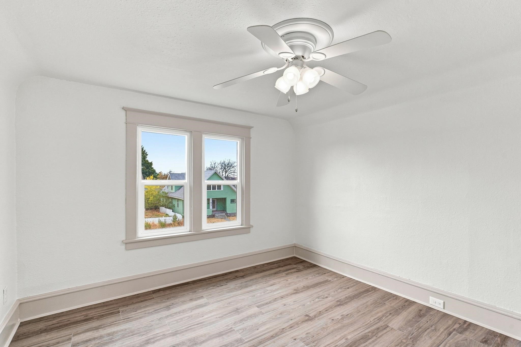 318 W Knox Ave - Photo 19
