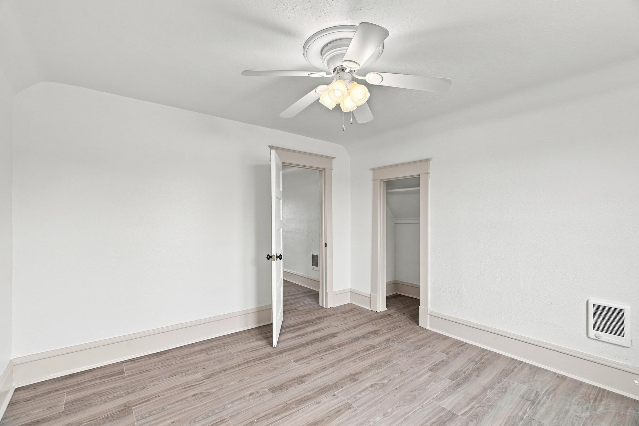 318 W Knox Ave - Photo 20