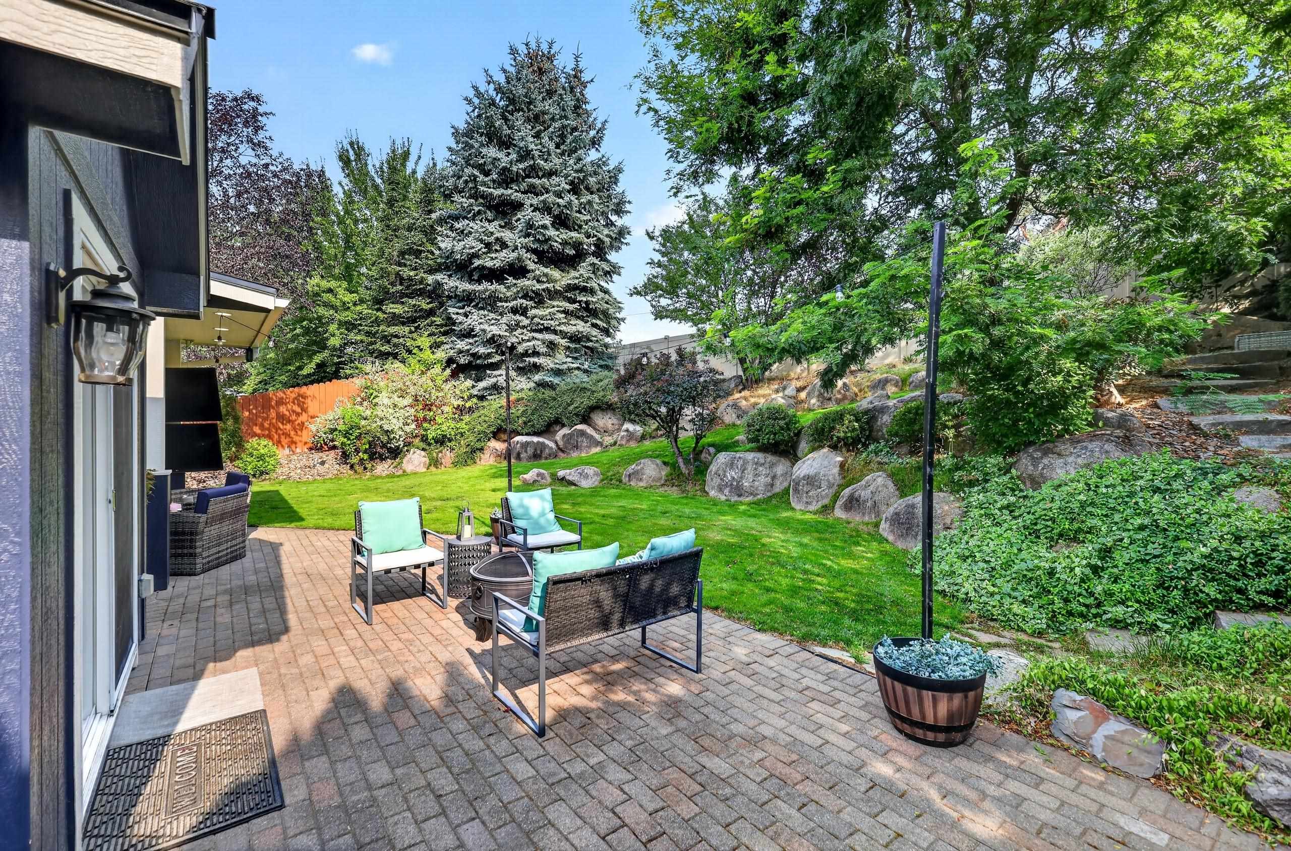 23213 E 2nd Ave - Photo 37