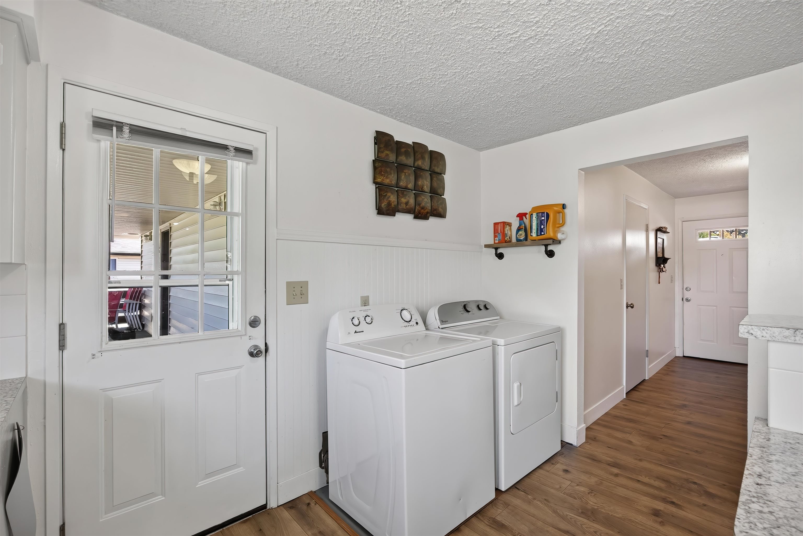 11515 E 10th Ave - Photo 8