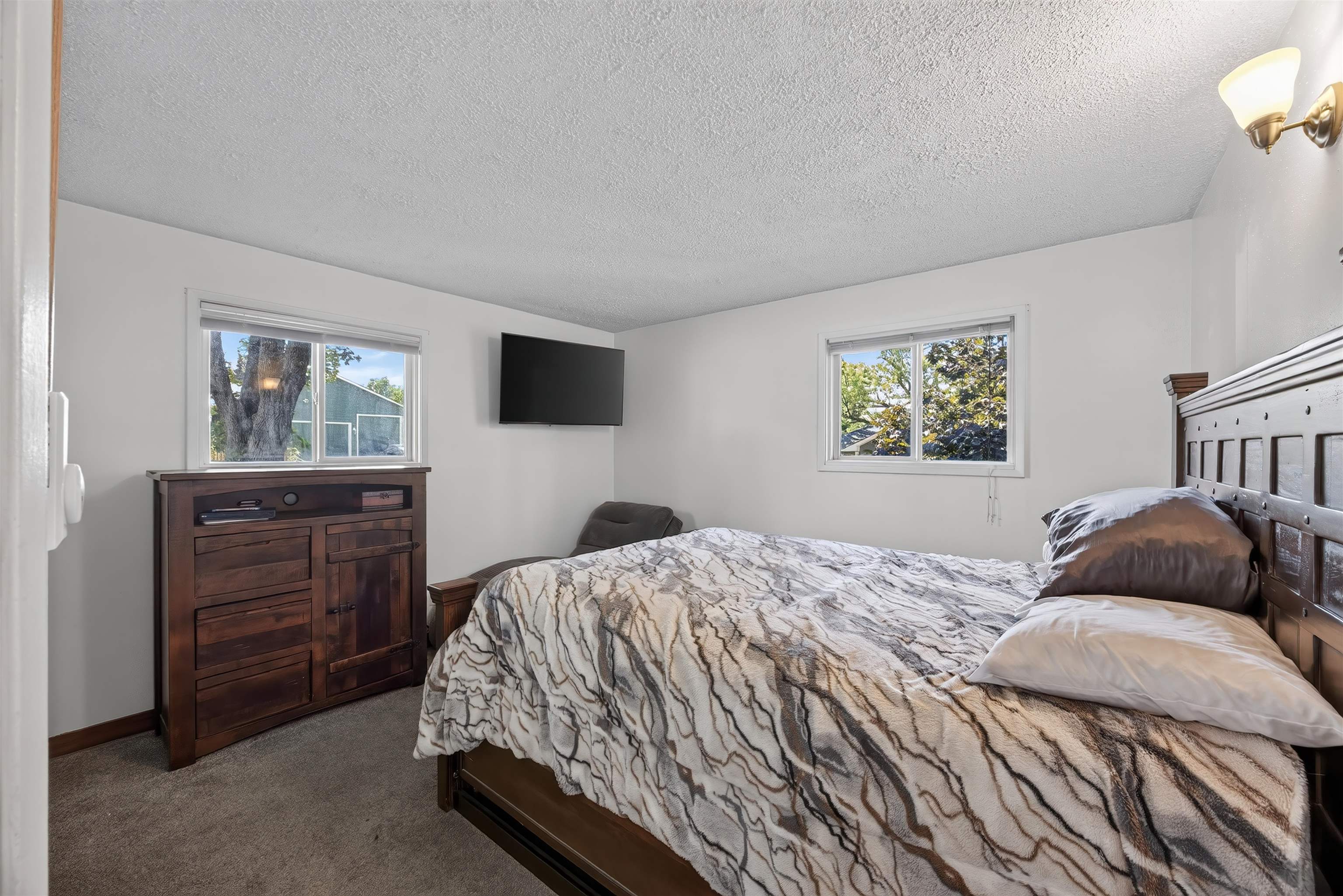 11515 E 10th Ave - Photo 13