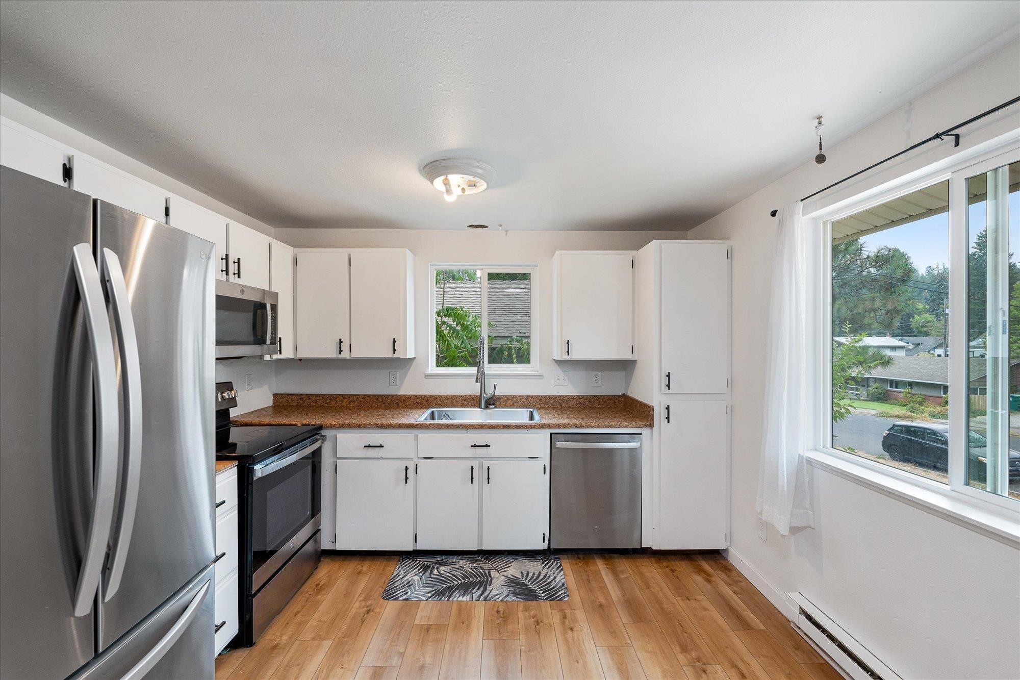 2011 E 11th Ave - Photo 5