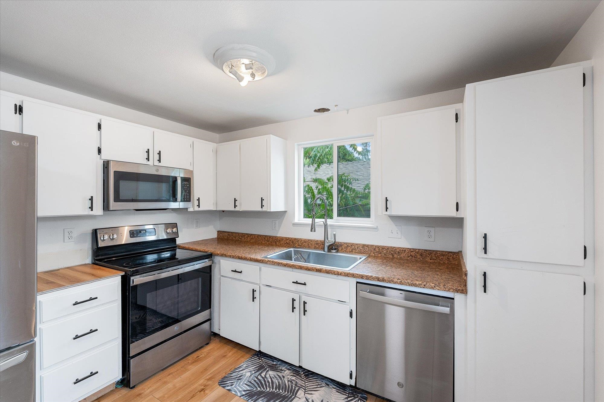 2011 E 11th Ave - Photo 6