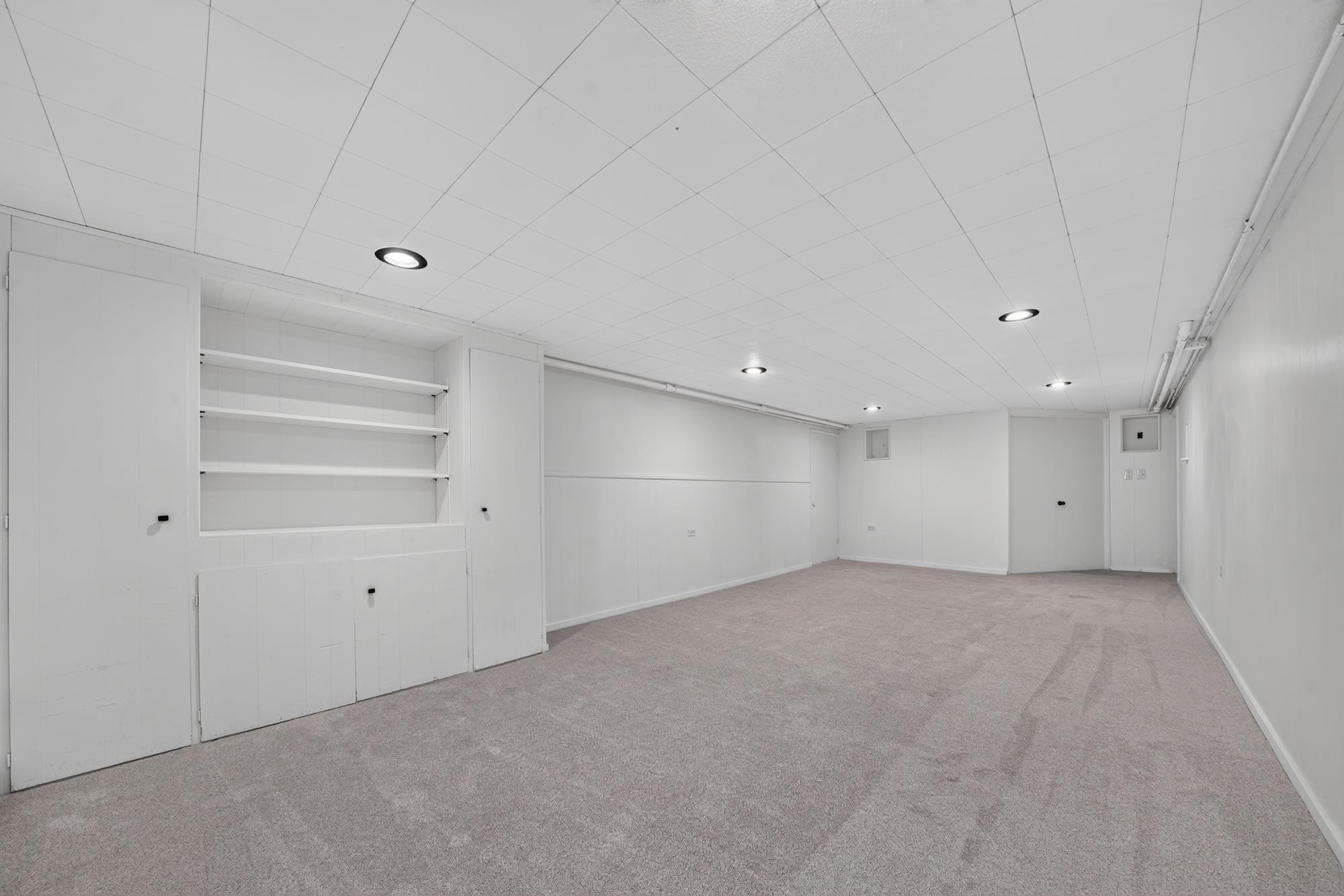 2629 W Heroy Ave - Photo 31