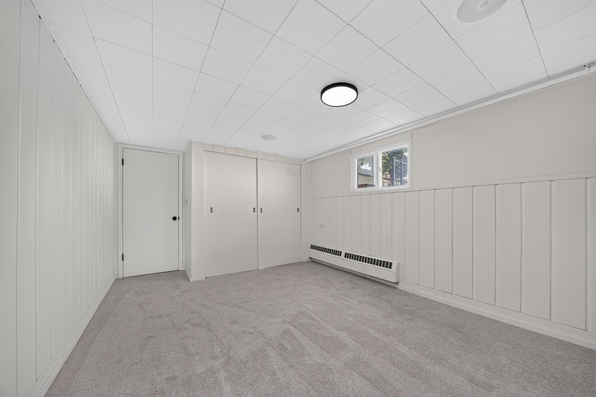 2629 W Heroy Ave - Photo 33