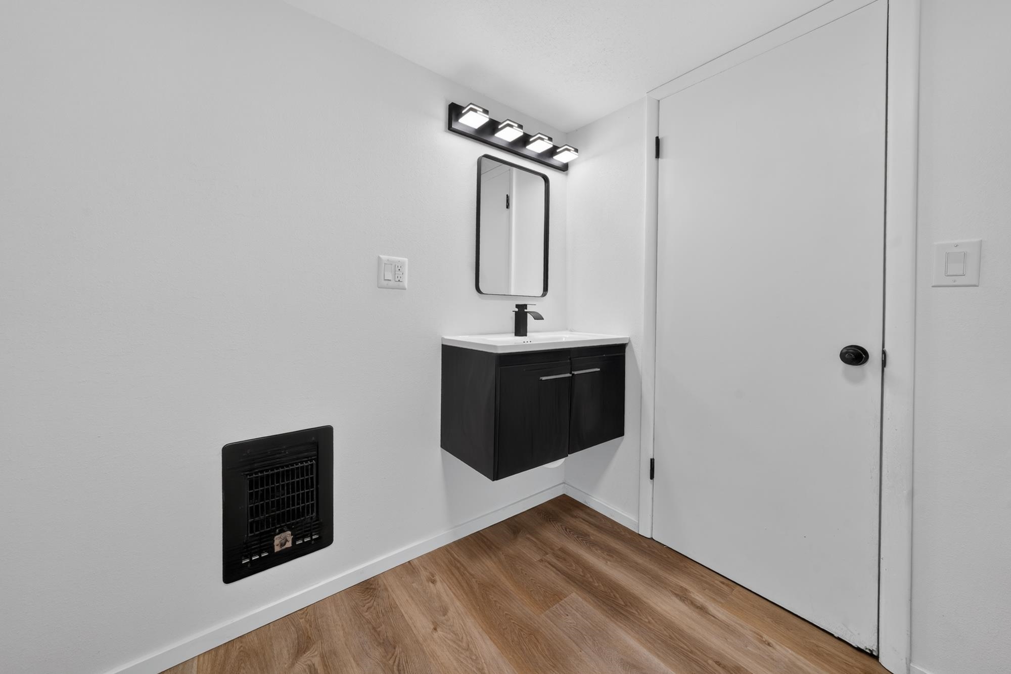 2629 W Heroy Ave - Photo 34