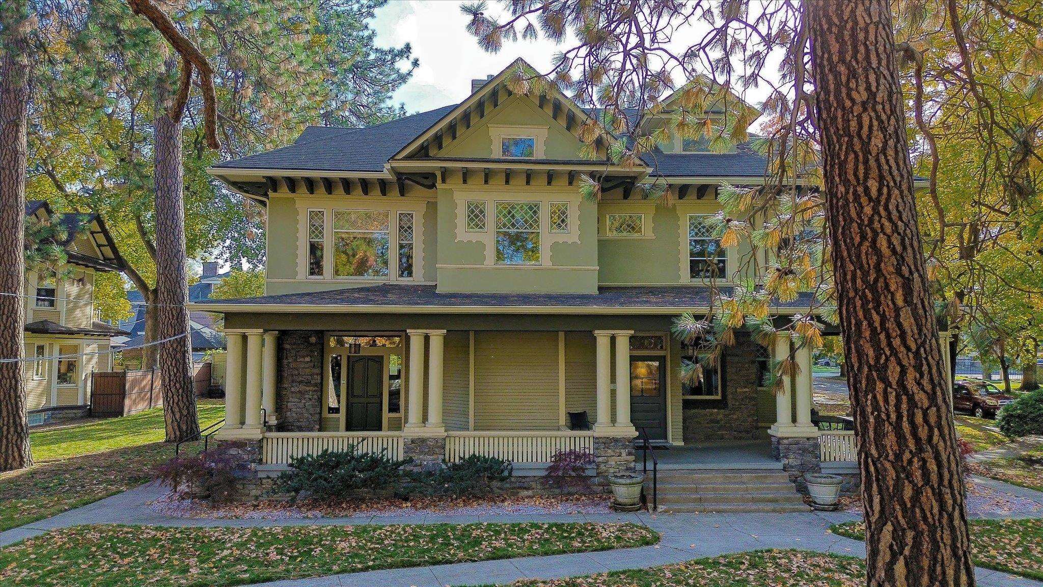 2425 W Pacific Ave - Photo 2