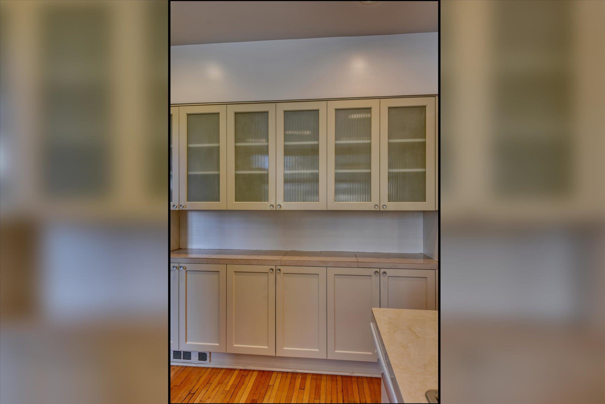 2425 W Pacific Ave - Photo 18