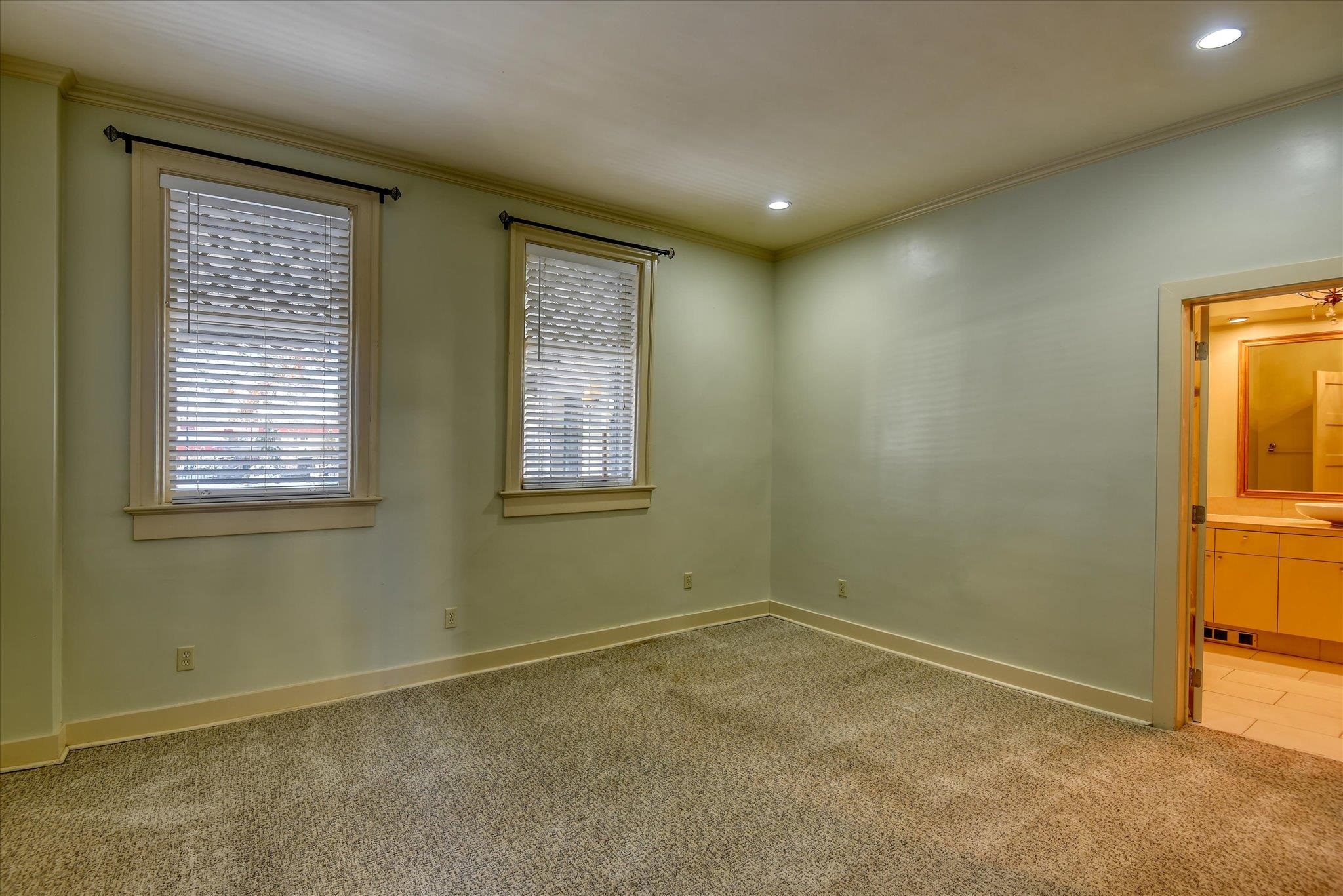 2425 W Pacific Ave - Photo 23