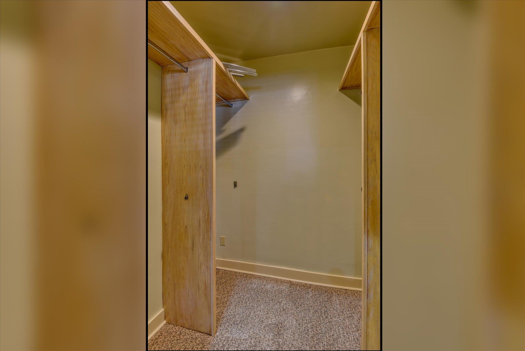 2425 W Pacific Ave - Photo 25