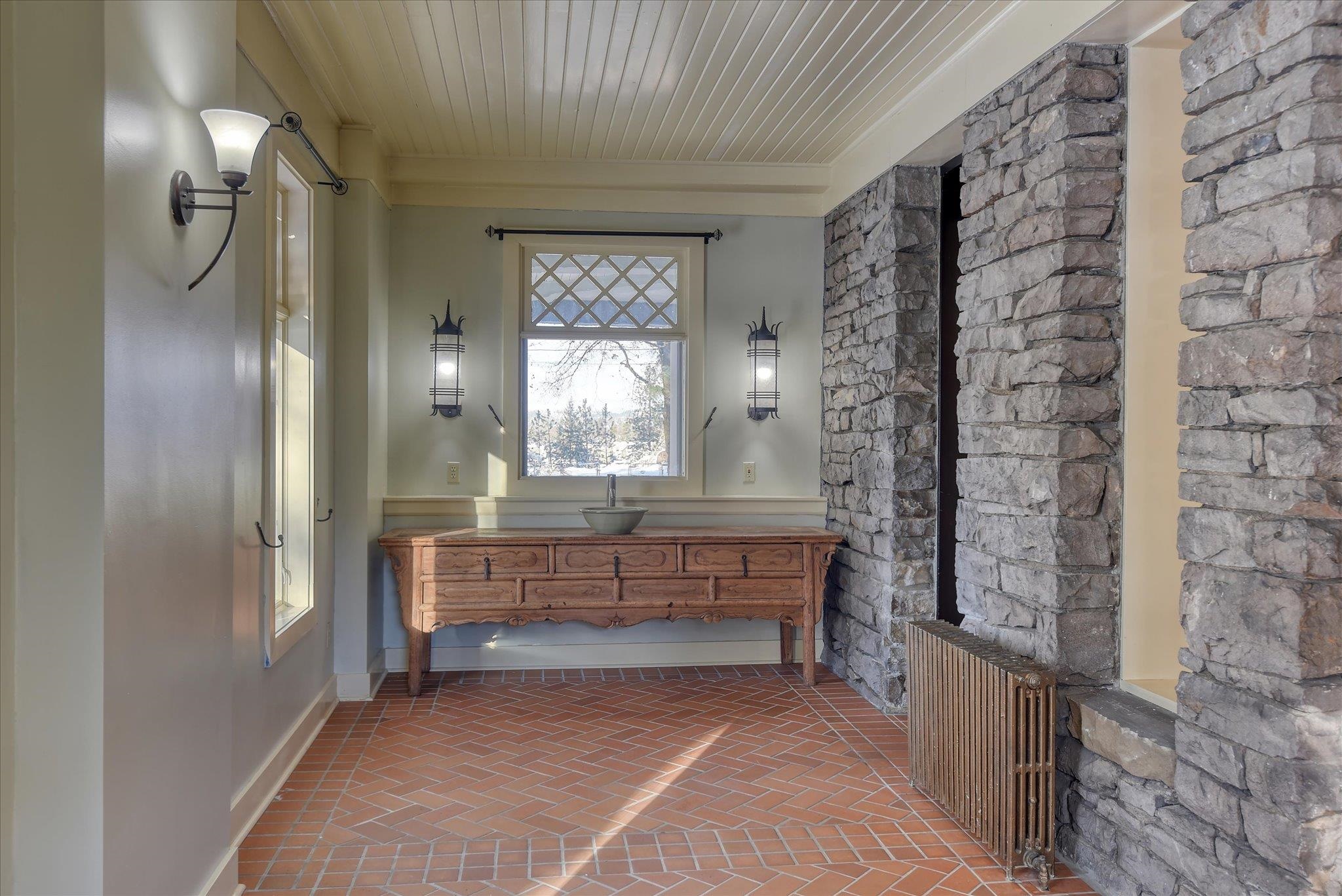 2425 W Pacific Ave - Photo 31