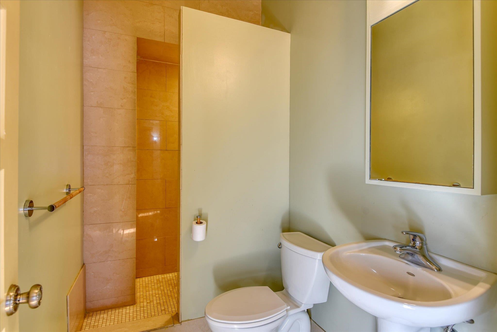 2425 W Pacific Ave - Photo 36