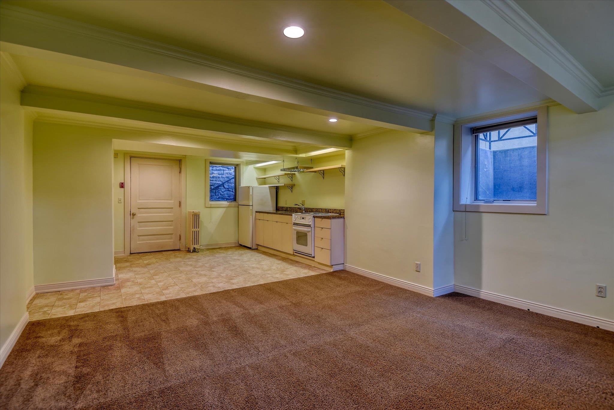 2425 W Pacific Ave - Photo 6