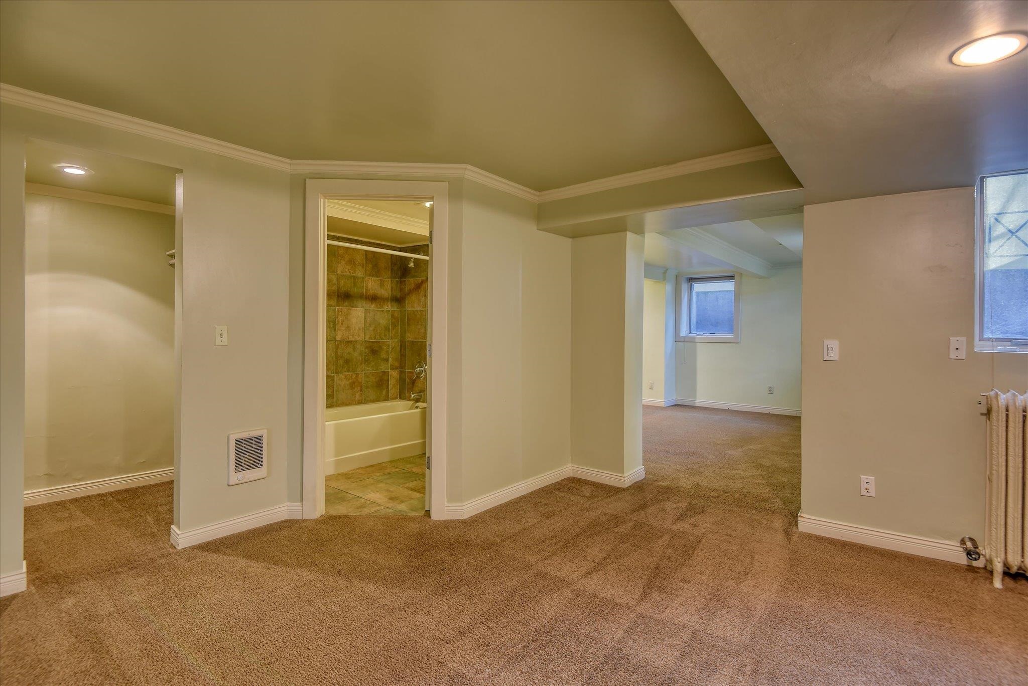 2425 W Pacific Ave - Photo 11