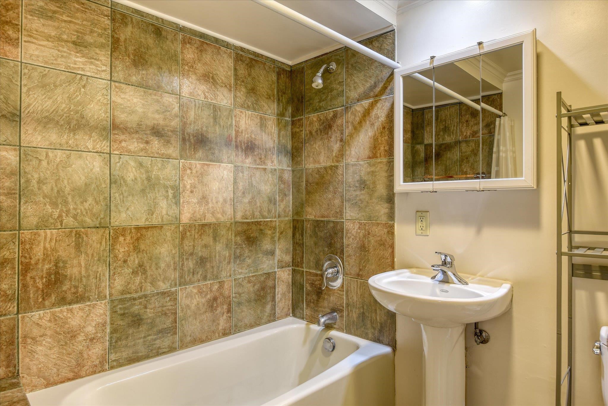 2425 W Pacific Ave - Photo 12