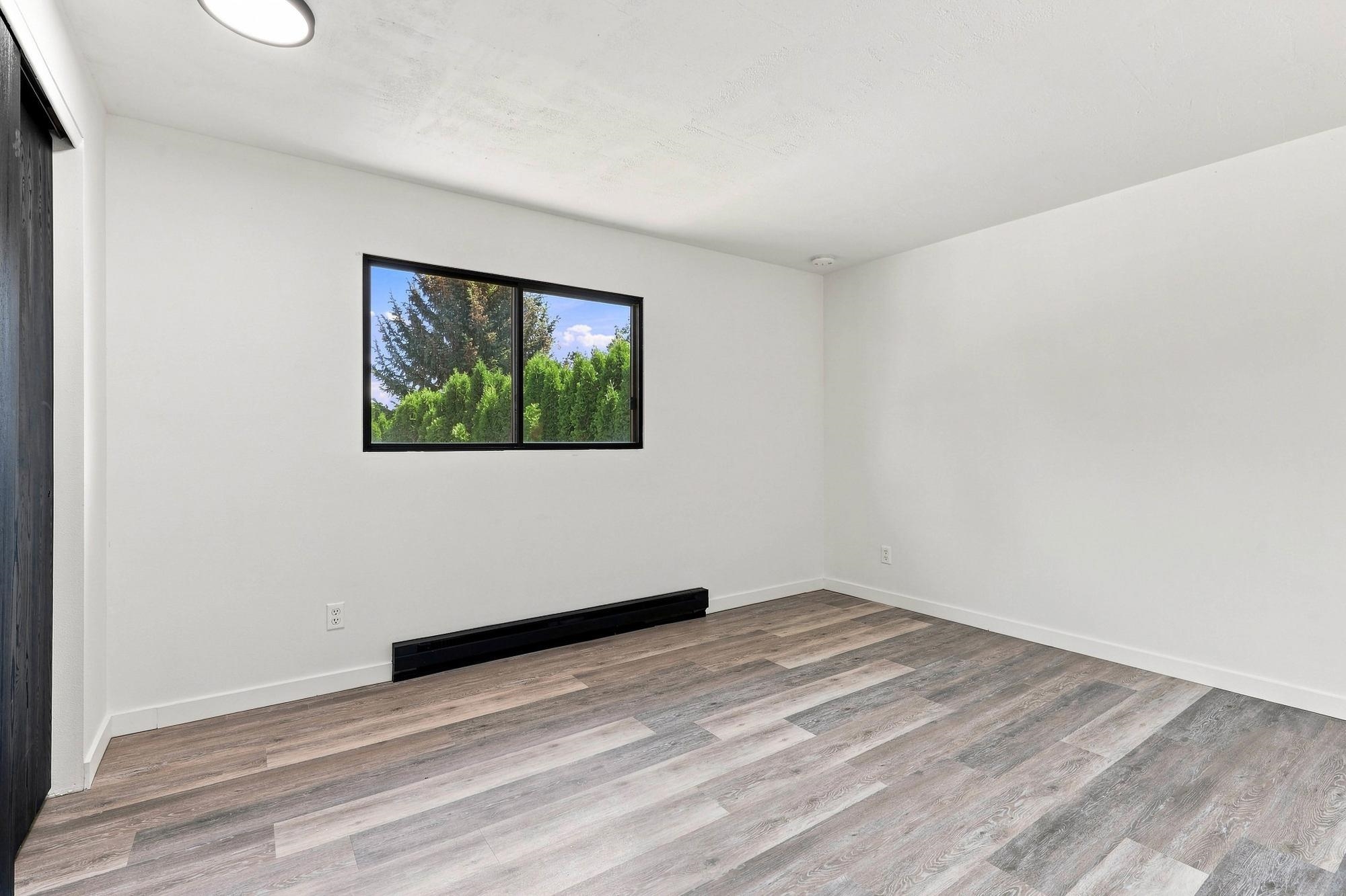 5017 N Mitchell Dr - Photo 14