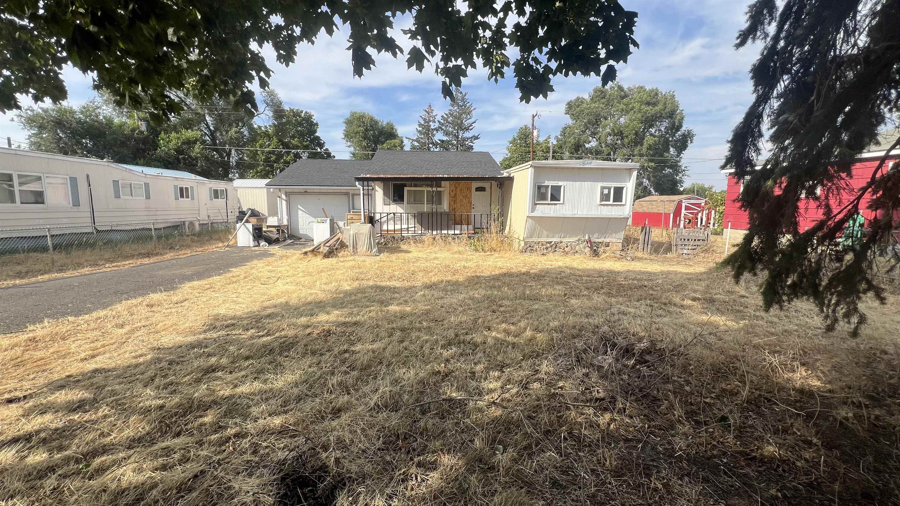 13412 W 13th Ave - Photo 1