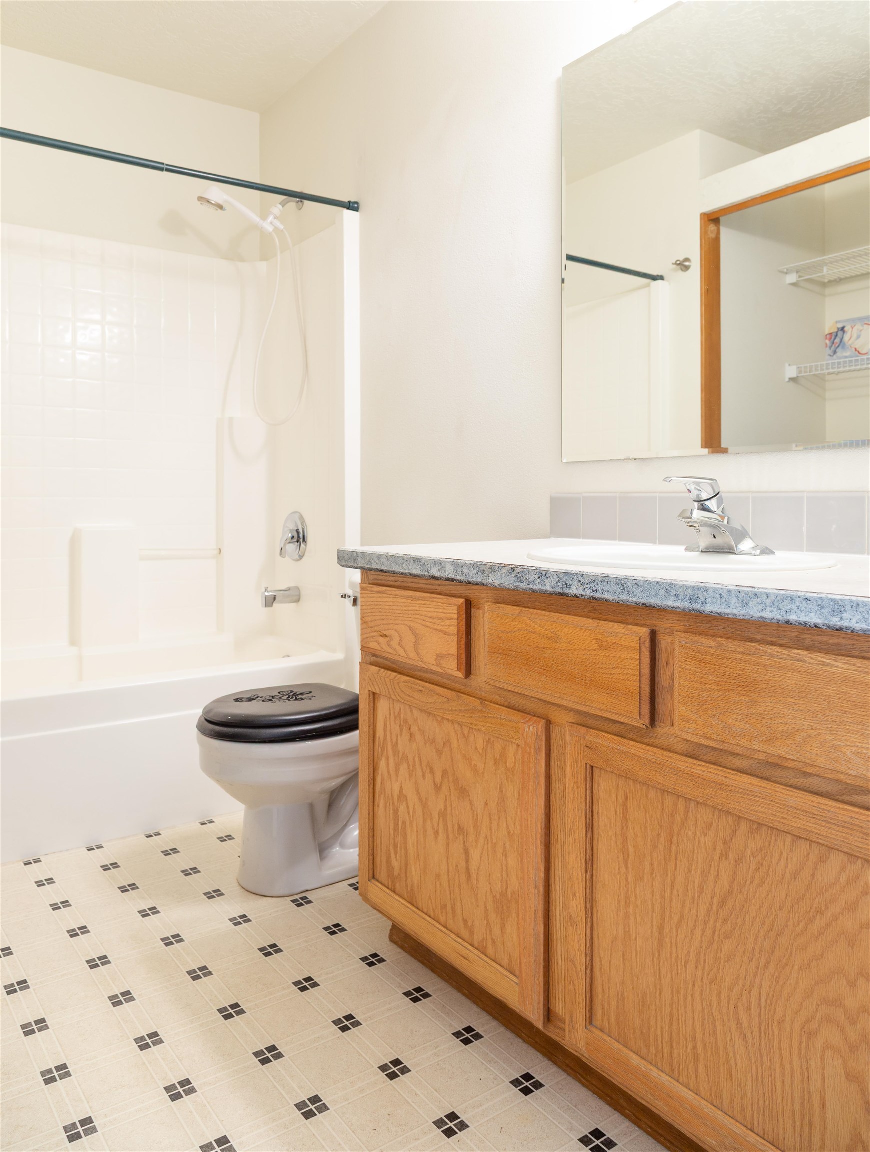 2622 Oxford Cir - Photo 16