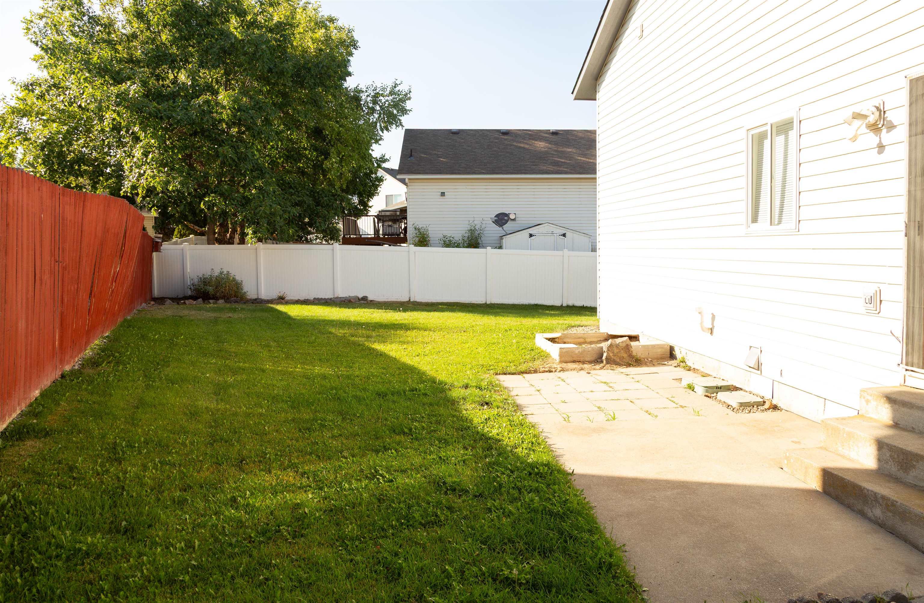 2622 Oxford Cir - Photo 20